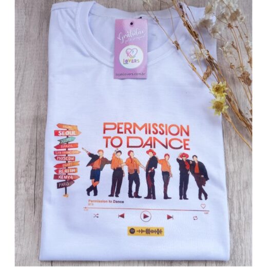 Camiseta unissex interativa Single Permission to dance  PLACA BTS