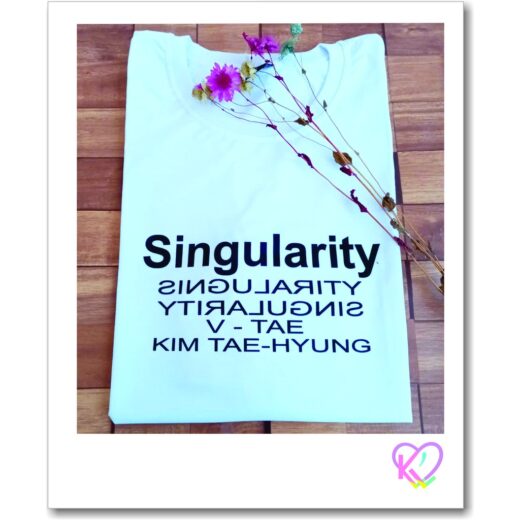 Camiseta Singularity feminina - Solo Tae ( BTS ) Grupo Kpop - em Malha Fria - Image 2