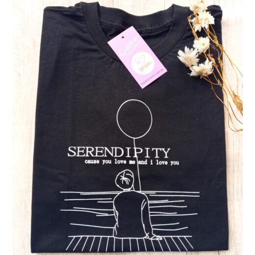 Camiseta Unissex  Musica Serendipity - BTS - Grupo Kpop