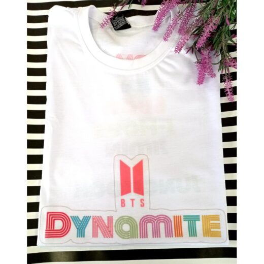 Camiseta basica UNISSEX grupo KPOP BTS Dynamite Branca