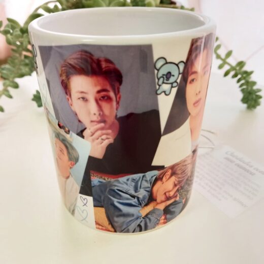 Caneca de porcelana Namjon e Koya fotos - ( BTS - Grupo Kpop )